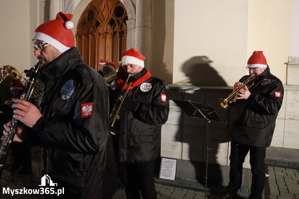 Fotorelacja II: Iskry Jarmark Bożonarodzeniowy w Żarkach