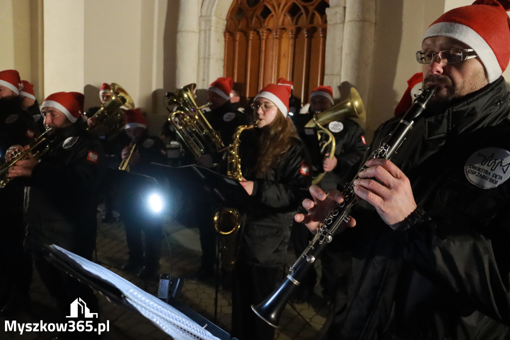 Fotorelacja II: Iskry Jarmark Bożonarodzeniowy w Żarkach