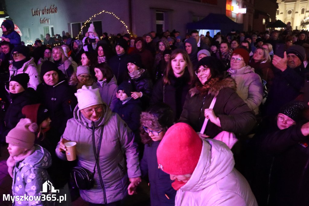 Fotorelacja II: Iskry Jarmark Bożonarodzeniowy w Żarkach