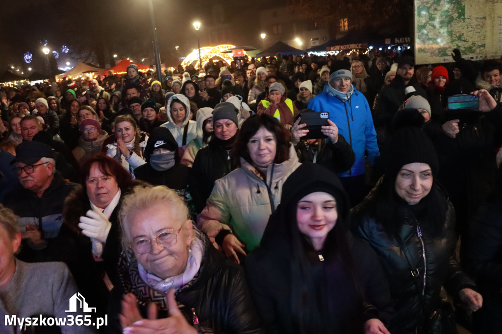 Fotorelacja II: Iskry Jarmark Bożonarodzeniowy w Żarkach