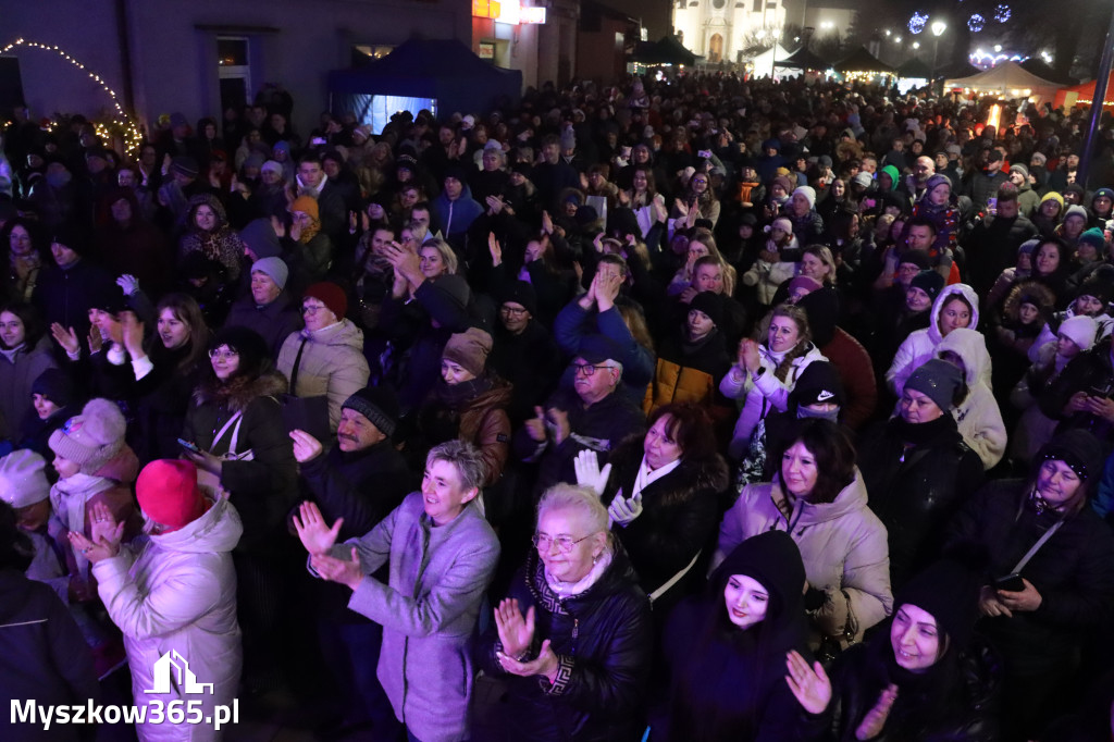 Fotorelacja II: Iskry Jarmark Bożonarodzeniowy w Żarkach