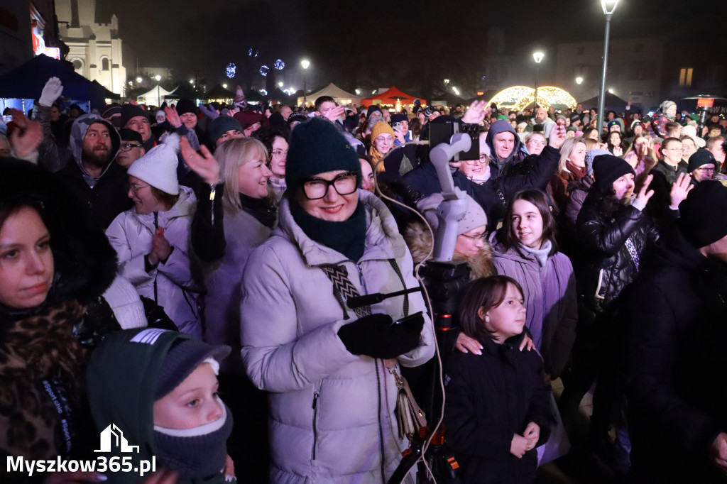 Fotorelacja II: Iskry Jarmark Bożonarodzeniowy w Żarkach