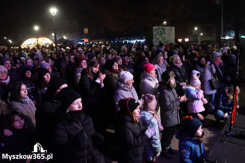 Fotorelacja II: Iskry Jarmark Bożonarodzeniowy w Żarkach