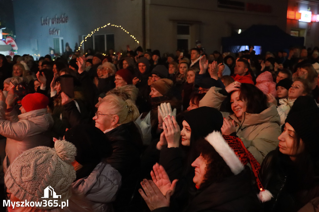Fotorelacja II: Iskry Jarmark Bożonarodzeniowy w Żarkach