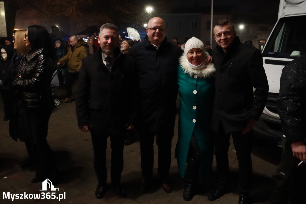 Fotorelacja II: Iskry Jarmark Bożonarodzeniowy w Żarkach