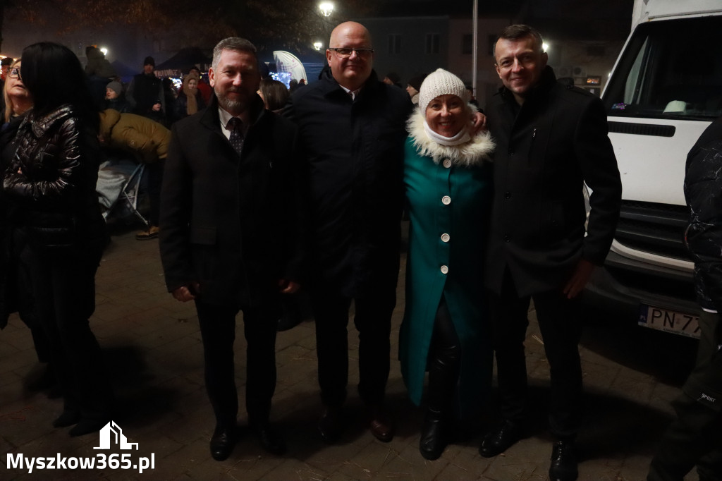 Fotorelacja II: Iskry Jarmark Bożonarodzeniowy w Żarkach