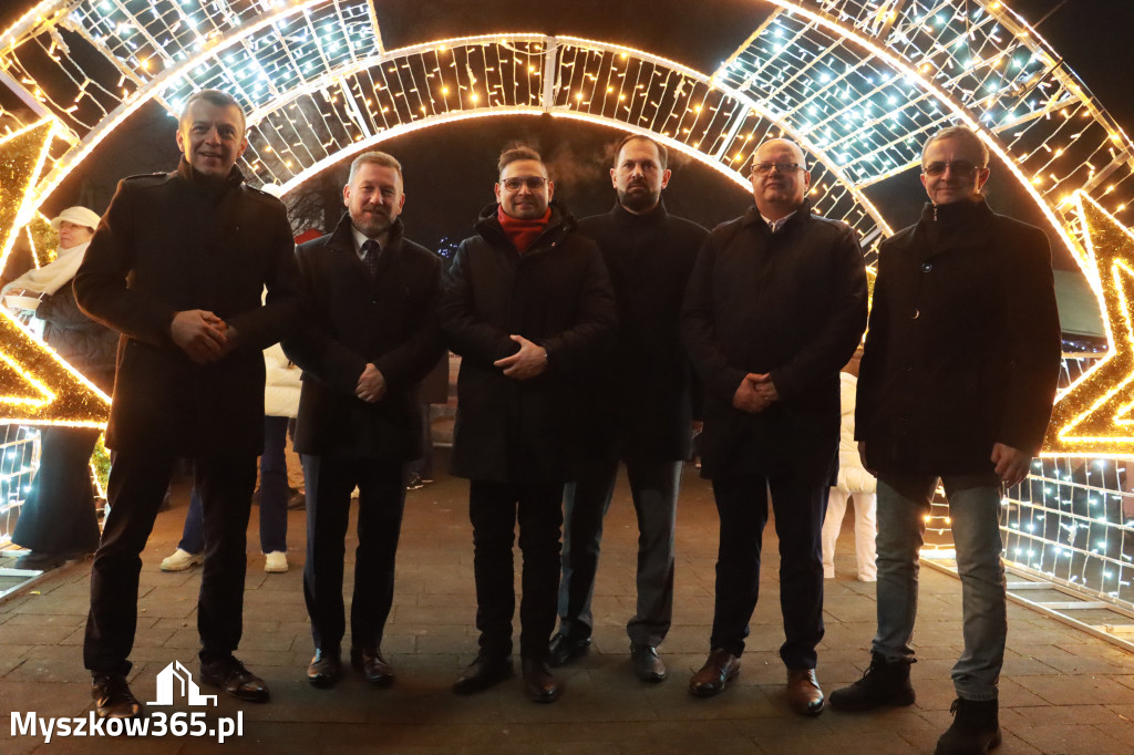 Fotorelacja II: Iskry Jarmark Bożonarodzeniowy w Żarkach