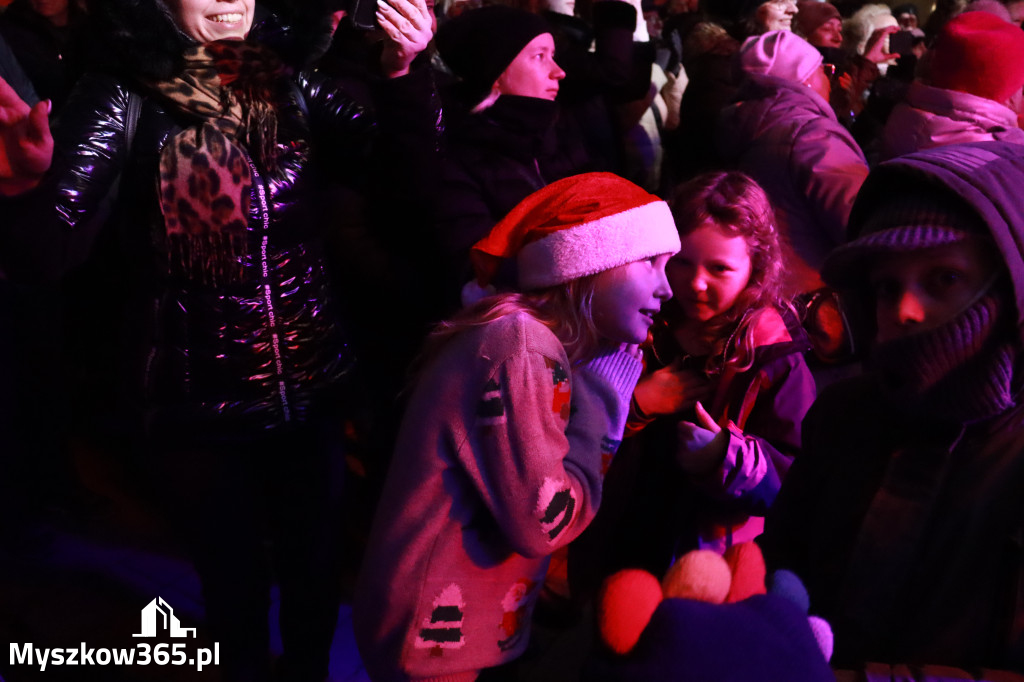 Fotorelacja II: Iskry Jarmark Bożonarodzeniowy w Żarkach