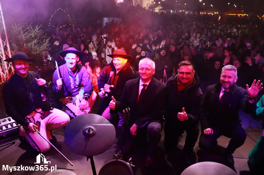 Fotorelacja II: Iskry Jarmark Bożonarodzeniowy w Żarkach