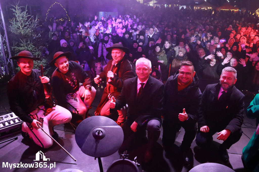 Fotorelacja II: Iskry Jarmark Bożonarodzeniowy w Żarkach