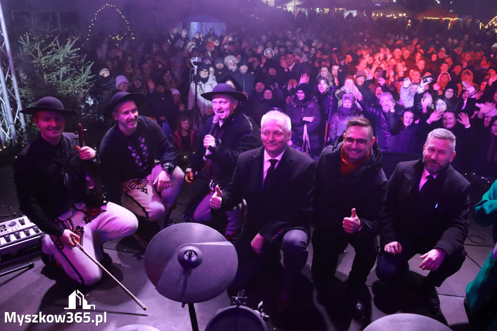 Fotorelacja II: Iskry Jarmark Bożonarodzeniowy w Żarkach