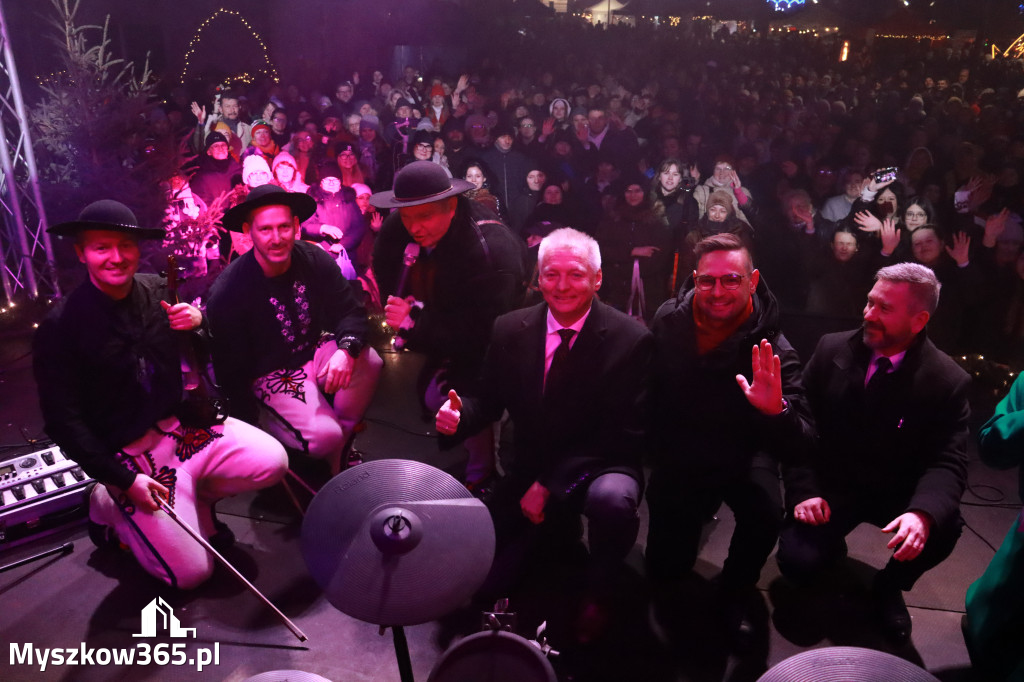 Fotorelacja II: Iskry Jarmark Bożonarodzeniowy w Żarkach