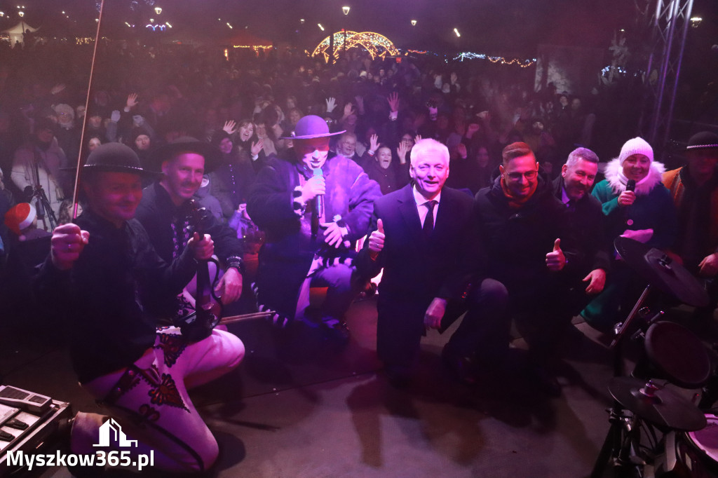 Fotorelacja II: Iskry Jarmark Bożonarodzeniowy w Żarkach