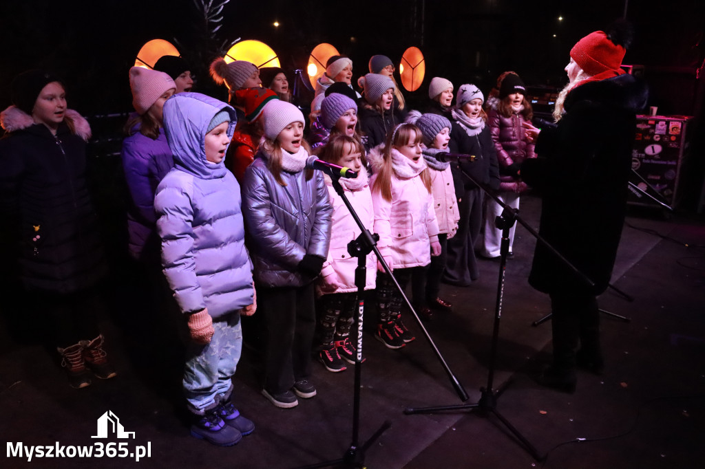 Fotorelacja II: Iskry Jarmark Bożonarodzeniowy w Żarkach