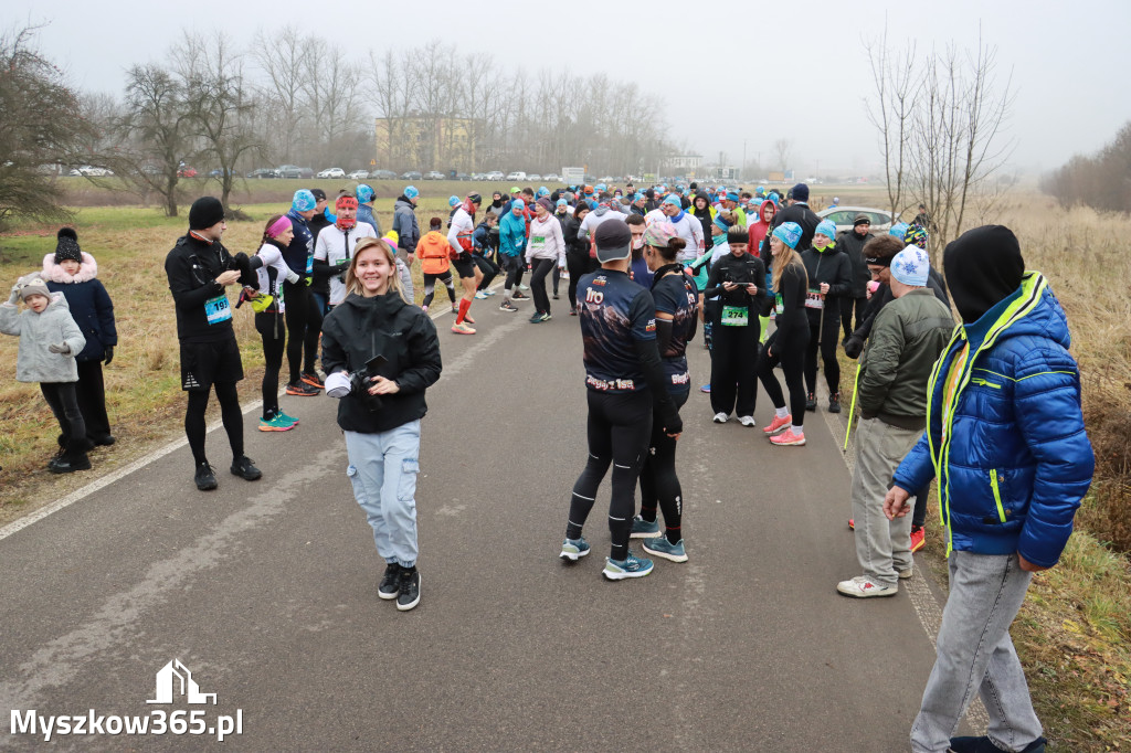 Fotorelacja: 1 Zimowy Półmaraton Myszkowski 2025