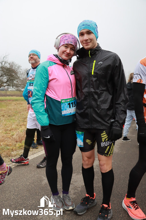 Fotorelacja: 1 Zimowy Półmaraton Myszkowski 2025