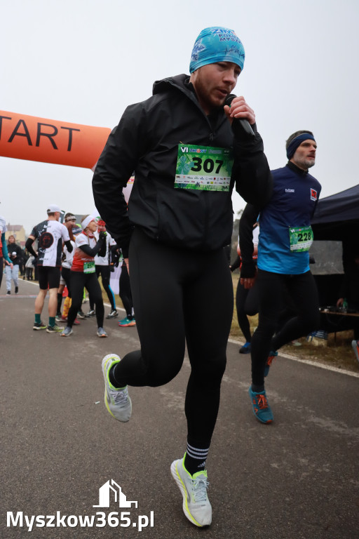 Fotorelacja: 1 Zimowy Półmaraton Myszkowski 2025