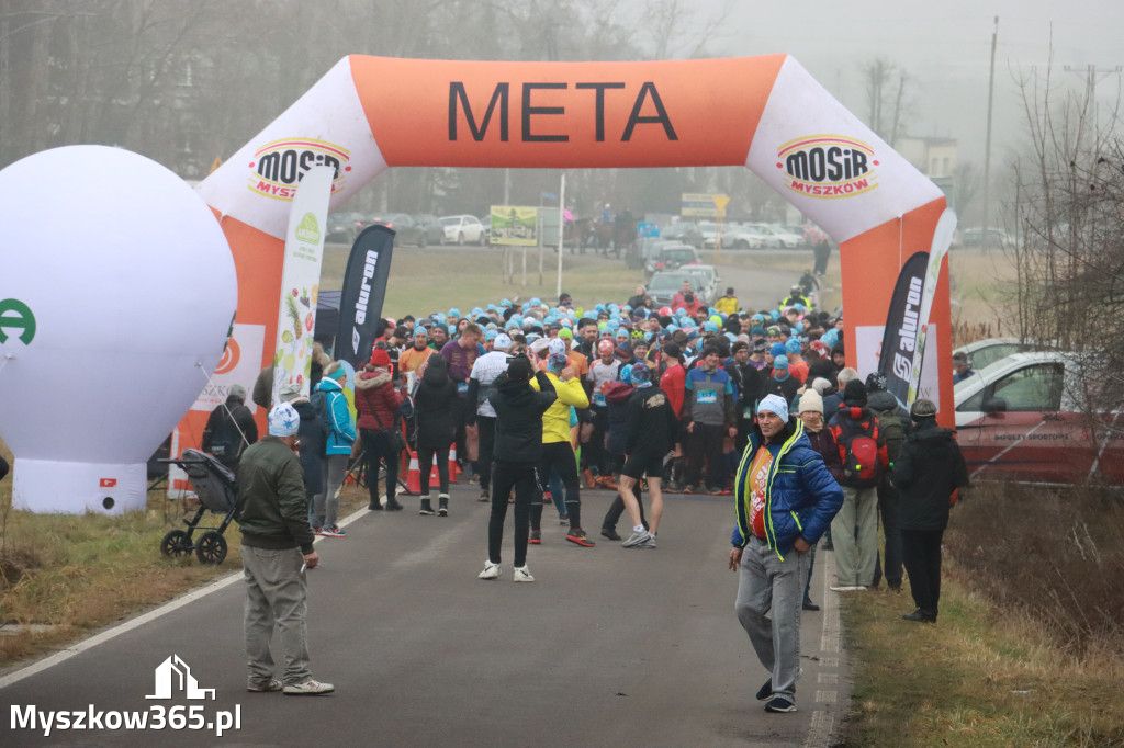 Fotorelacja: 1 Zimowy Półmaraton Myszkowski 2025