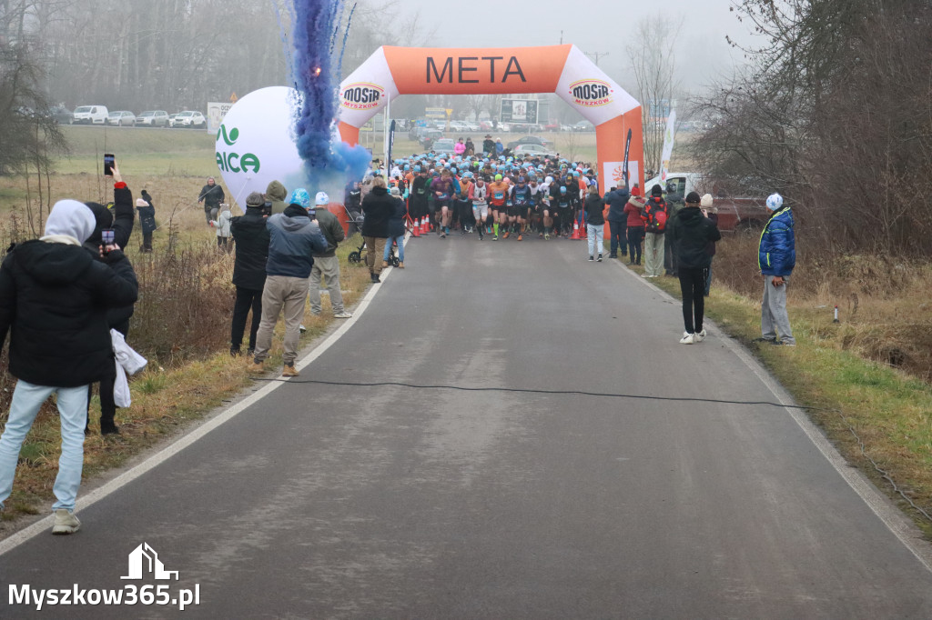 Fotorelacja: 1 Zimowy Półmaraton Myszkowski 2025
