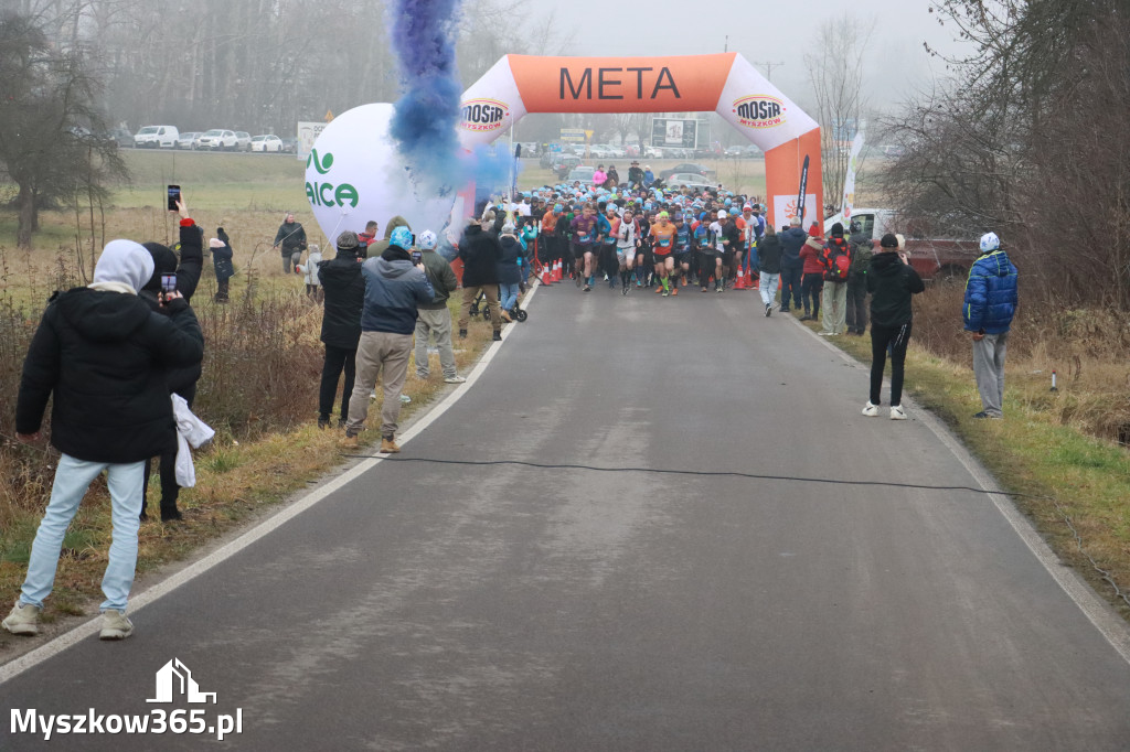 Fotorelacja: 1 Zimowy Półmaraton Myszkowski 2025