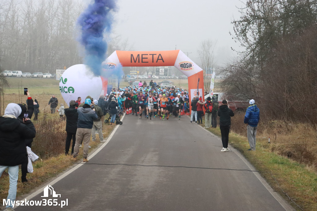 Fotorelacja: 1 Zimowy Półmaraton Myszkowski 2025