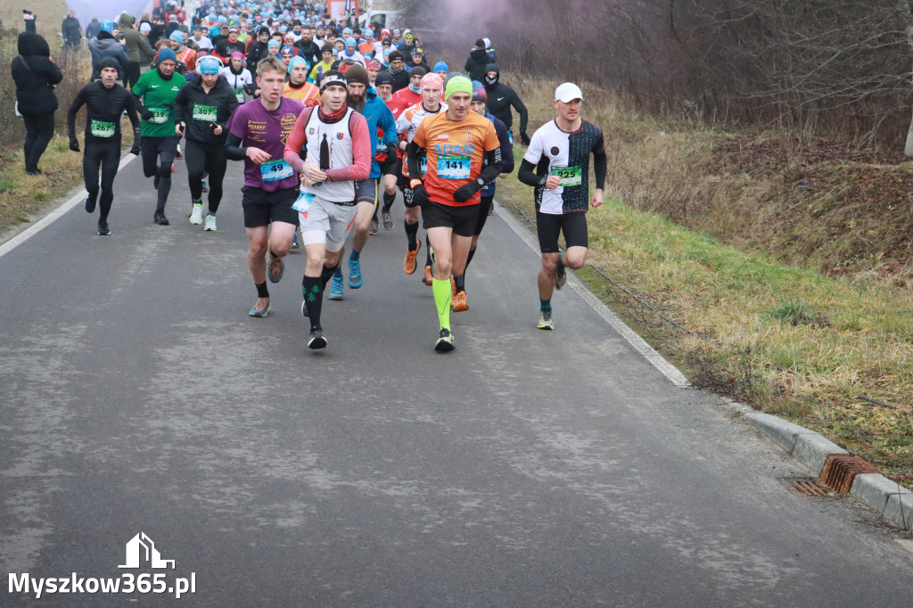 Fotorelacja: 1 Zimowy Półmaraton Myszkowski 2025