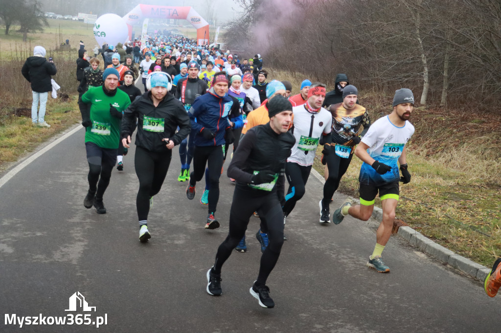 Fotorelacja: 1 Zimowy Półmaraton Myszkowski 2025
