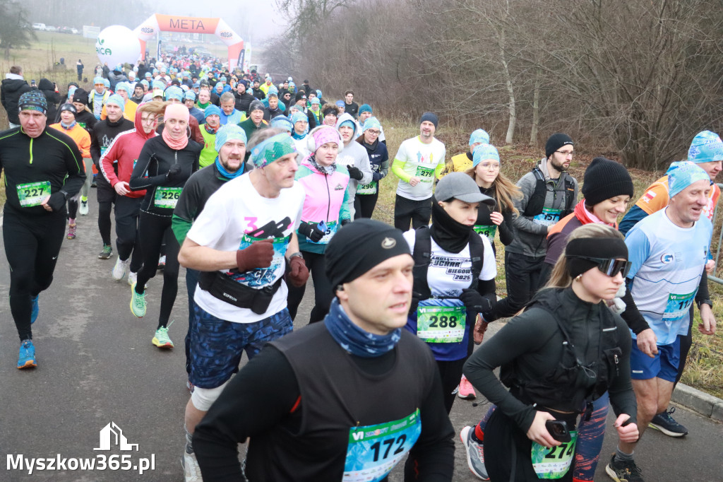 Fotorelacja: 1 Zimowy Półmaraton Myszkowski 2025