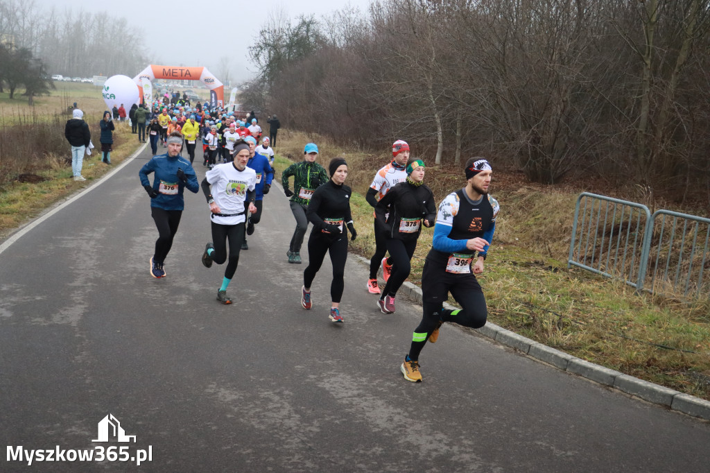 Fotorelacja: 1 Zimowy Półmaraton Myszkowski 2025