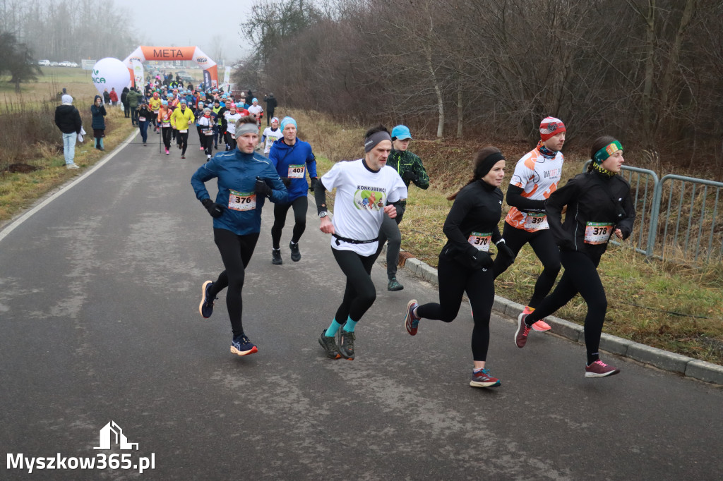 Fotorelacja: 1 Zimowy Półmaraton Myszkowski 2025