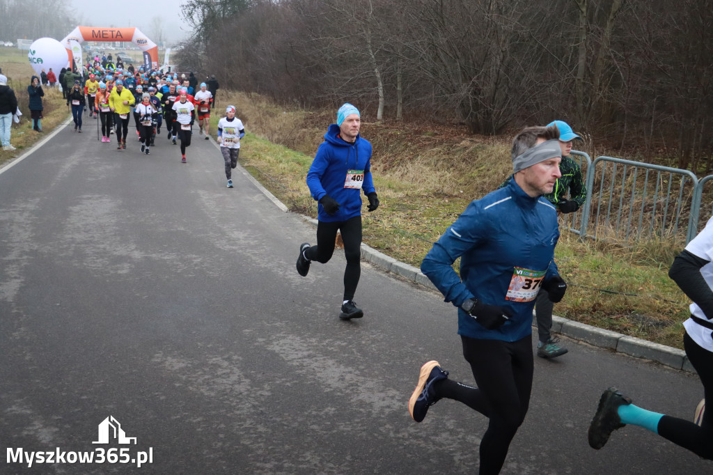 Fotorelacja: 1 Zimowy Półmaraton Myszkowski 2025