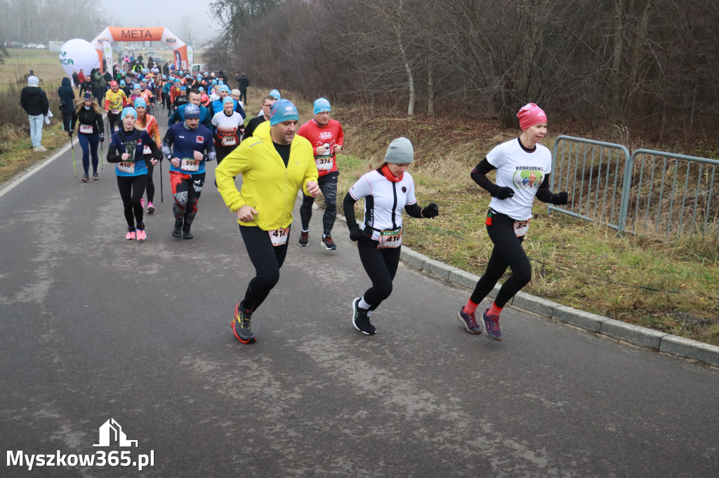 Fotorelacja: 1 Zimowy Półmaraton Myszkowski 2025