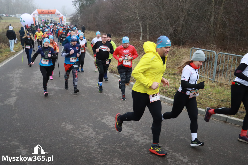 Fotorelacja: 1 Zimowy Półmaraton Myszkowski 2025