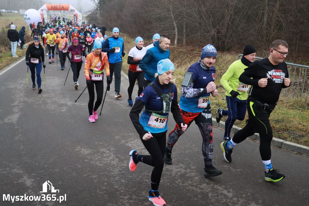 Fotorelacja: 1 Zimowy Półmaraton Myszkowski 2025