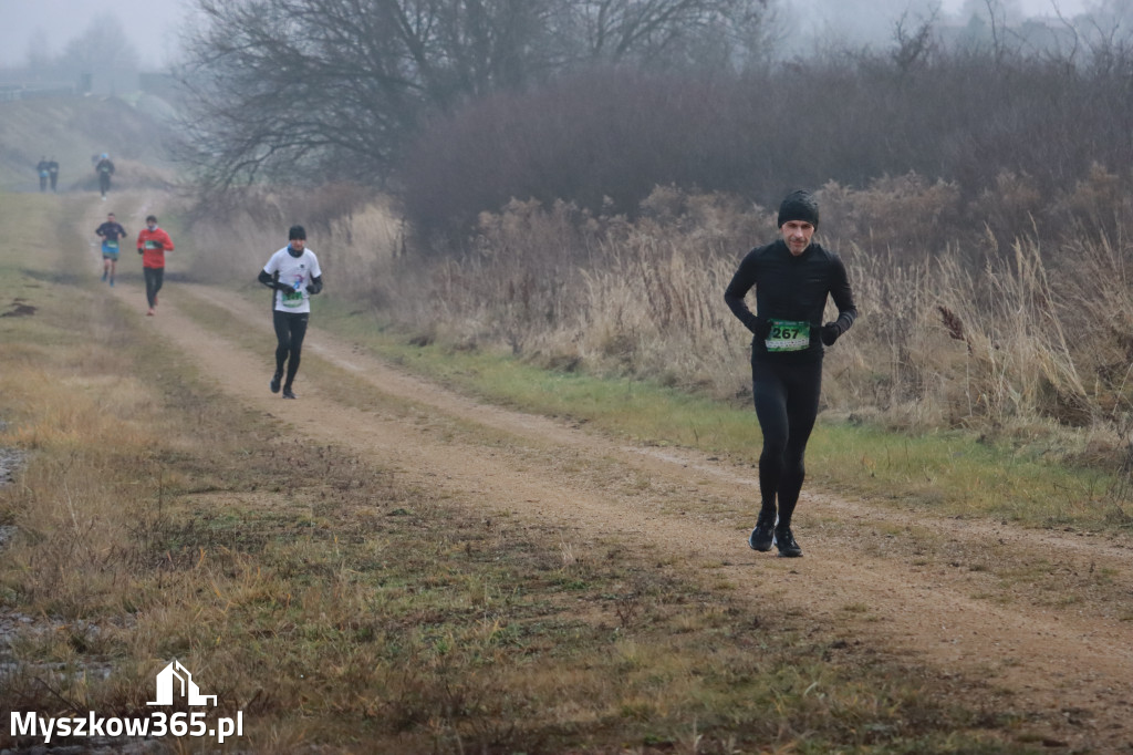 Fotorelacja: 2 Zimowy Półmaraton Myszkowski 2025