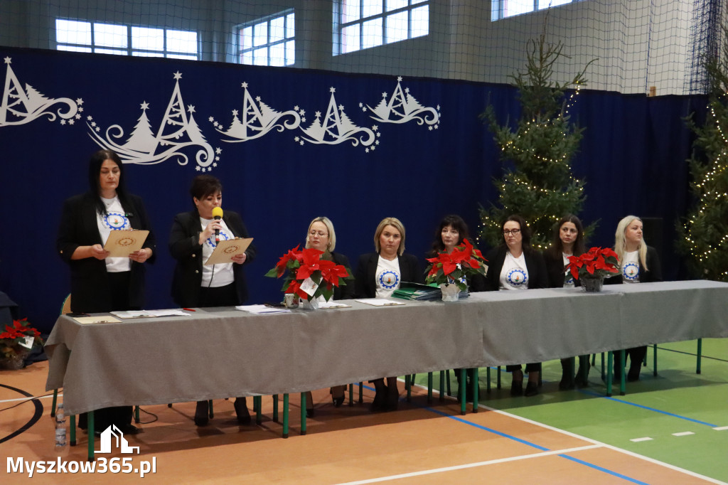 Fotorelacja: Magia Świąt w KWIATKOWSKIM Myszków