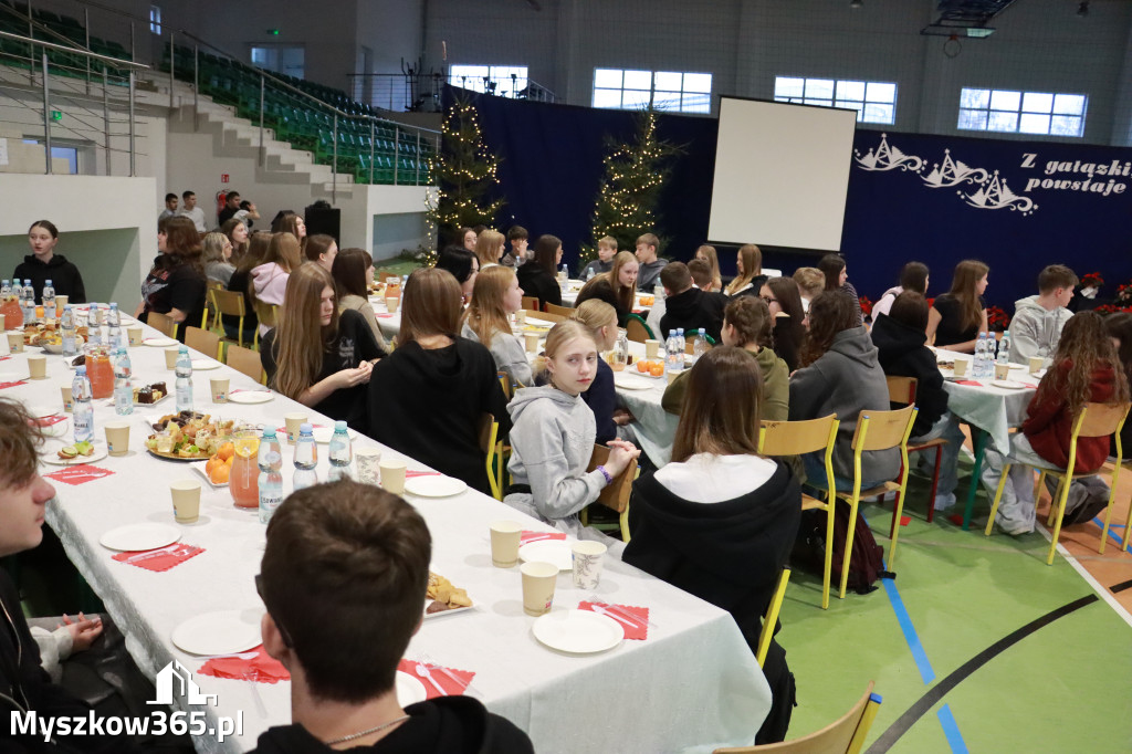 Fotorelacja: Magia Świąt w KWIATKOWSKIM Myszków