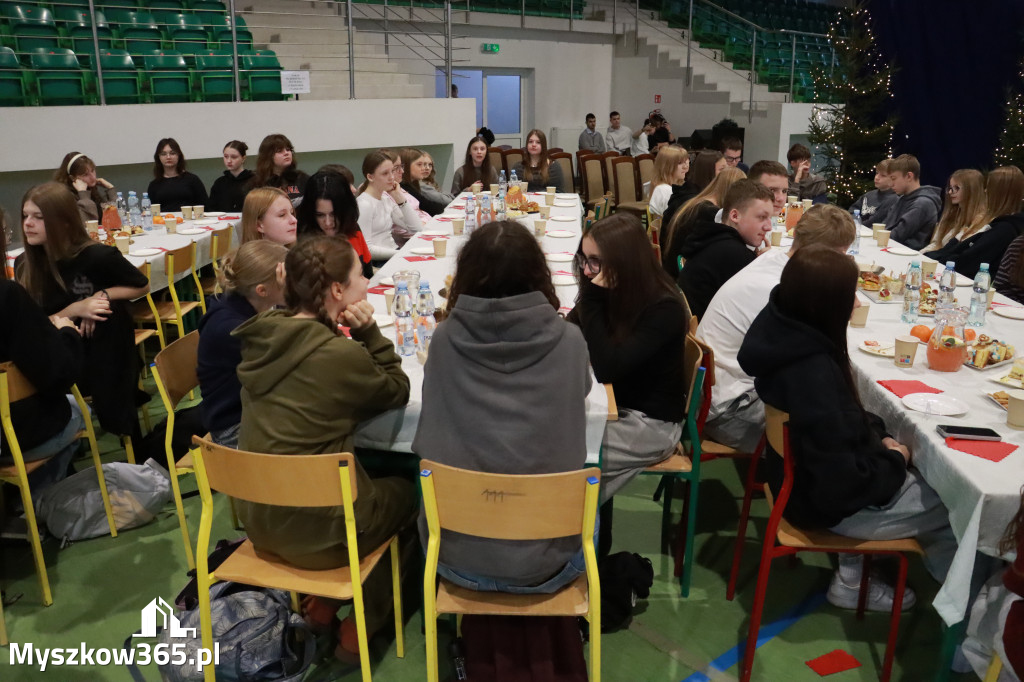 Fotorelacja: Magia Świąt w KWIATKOWSKIM Myszków