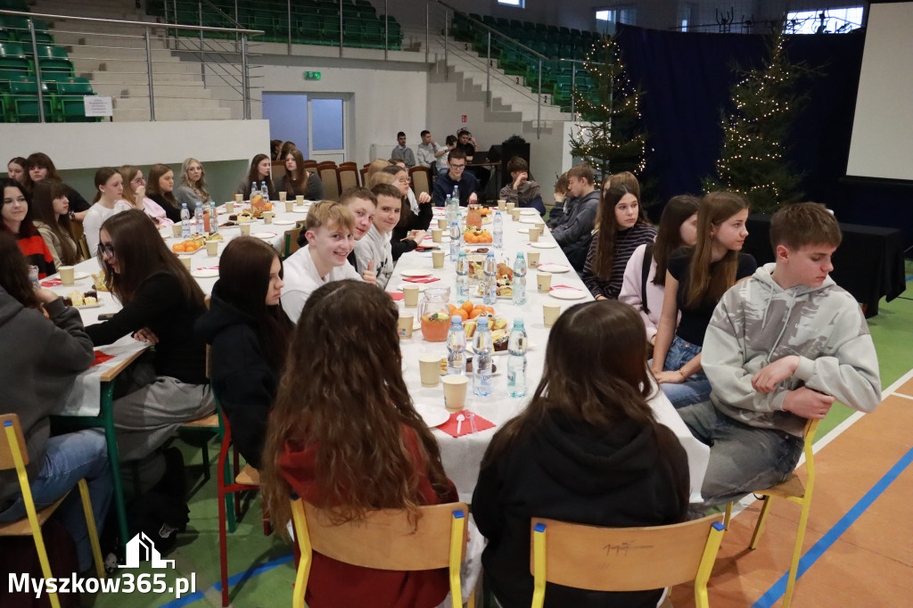 Fotorelacja: Magia Świąt w KWIATKOWSKIM Myszków