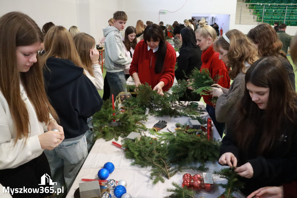Fotorelacja: Magia Świąt w KWIATKOWSKIM Myszków