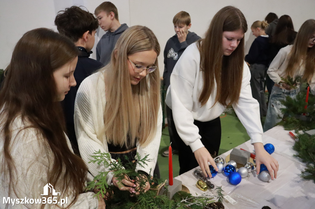 Fotorelacja: Magia Świąt w KWIATKOWSKIM Myszków