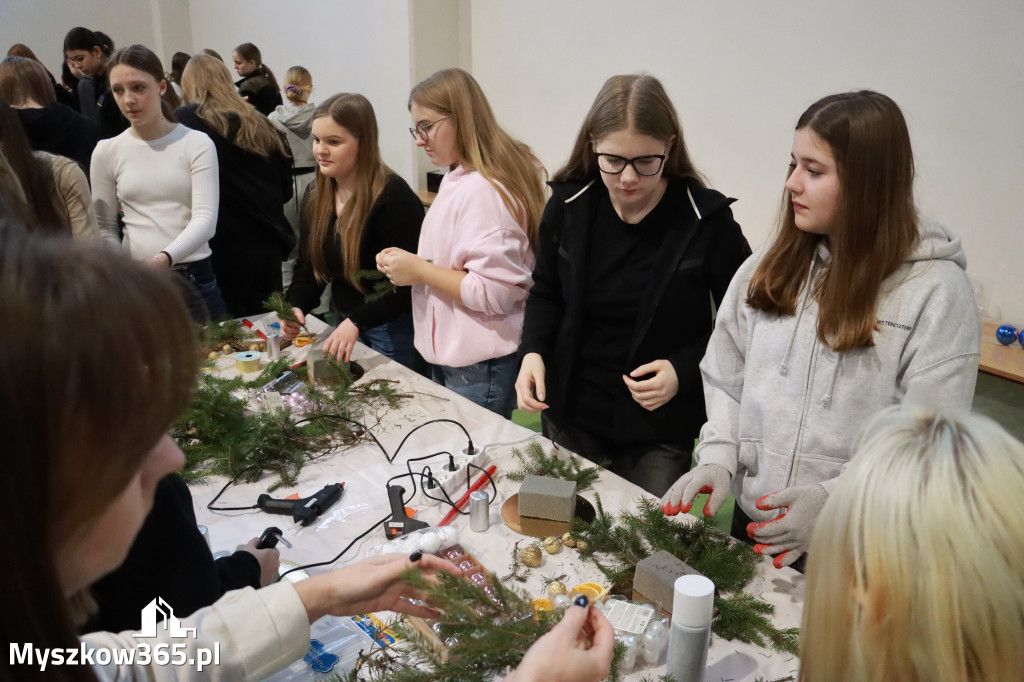 Fotorelacja: Magia Świąt w KWIATKOWSKIM Myszków