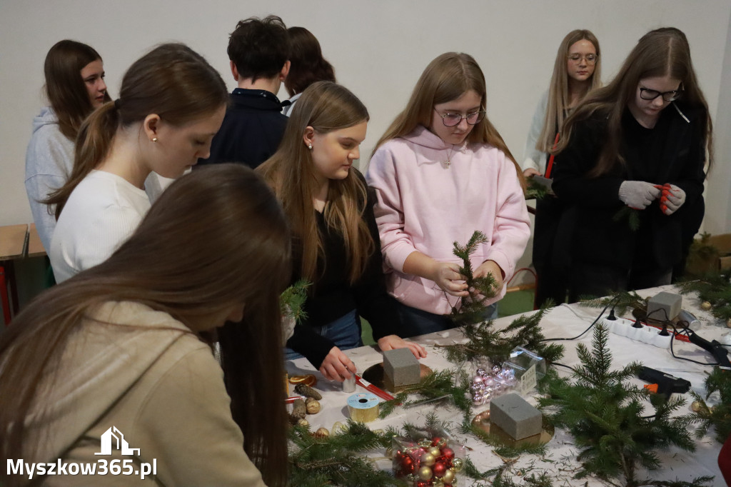 Fotorelacja: Magia Świąt w KWIATKOWSKIM Myszków