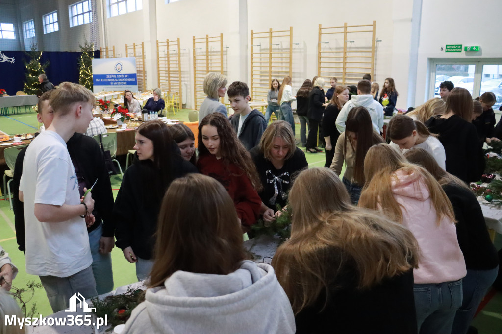 Fotorelacja: Magia Świąt w KWIATKOWSKIM Myszków