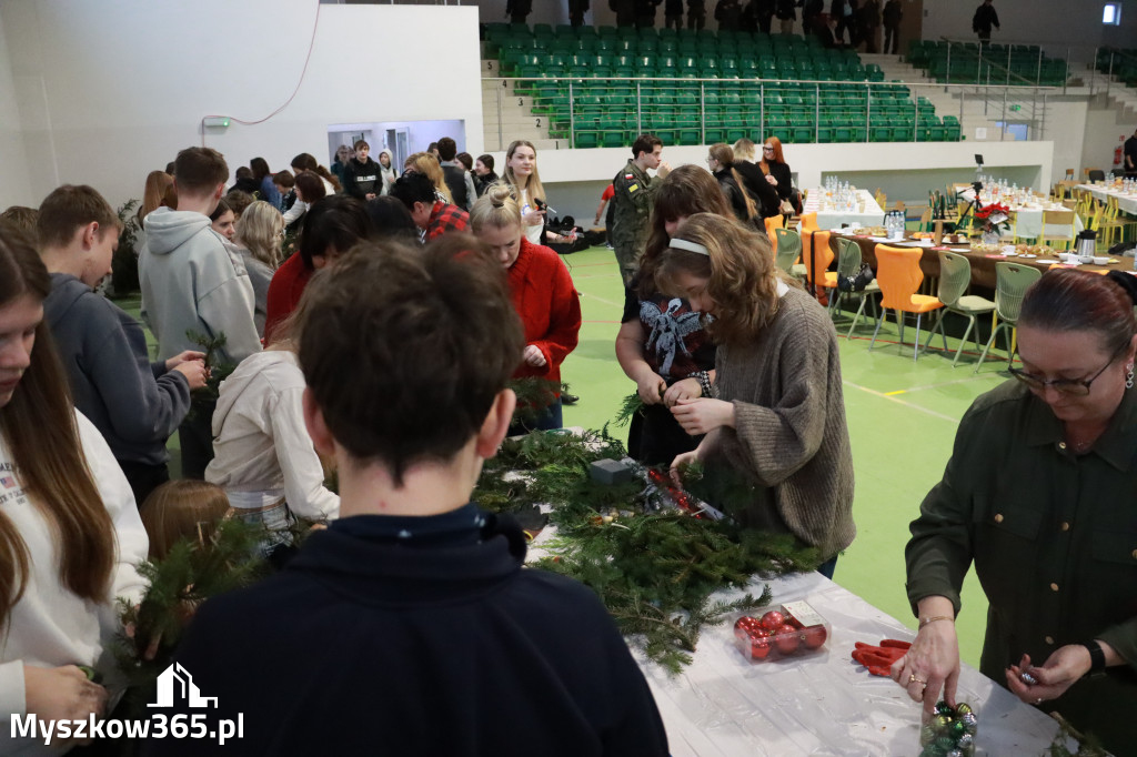 Fotorelacja: Magia Świąt w KWIATKOWSKIM Myszków