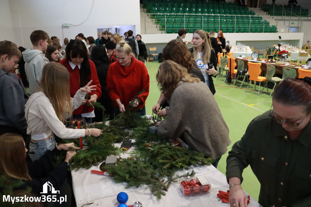 Fotorelacja: Magia Świąt w KWIATKOWSKIM Myszków