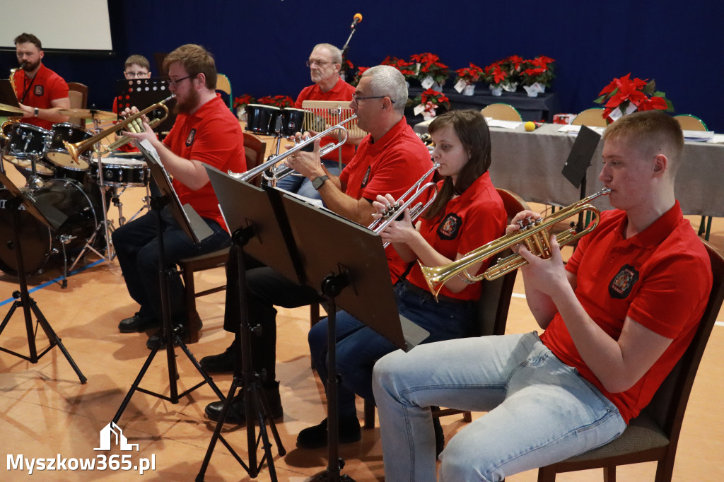 Fotorelacja: Magia Świąt w KWIATKOWSKIM Myszków