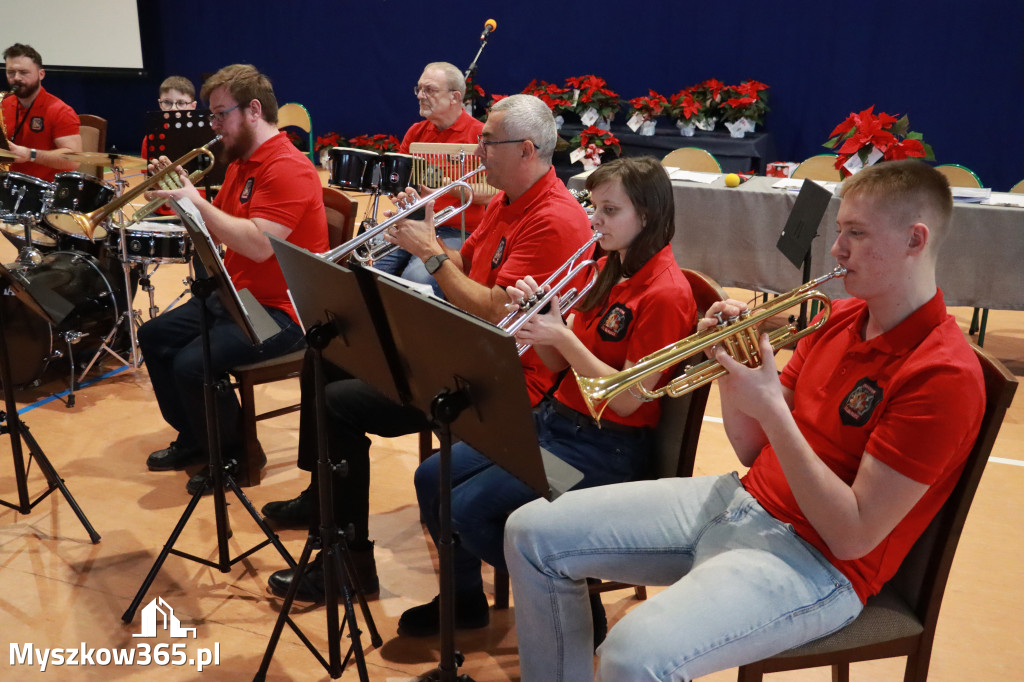 Fotorelacja: Magia Świąt w KWIATKOWSKIM Myszków