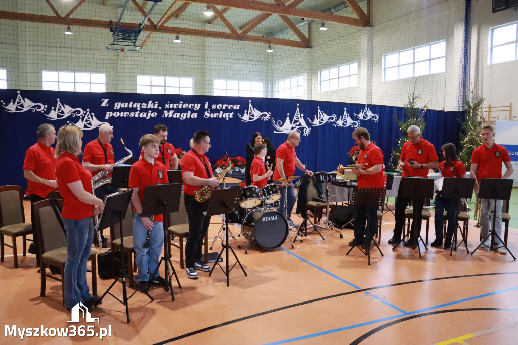 Fotorelacja: Magia Świąt w KWIATKOWSKIM Myszków