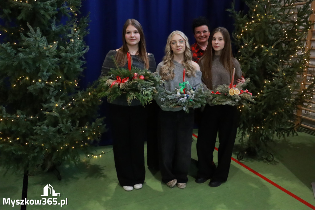 Fotorelacja: Magia Świąt w KWIATKOWSKIM Myszków